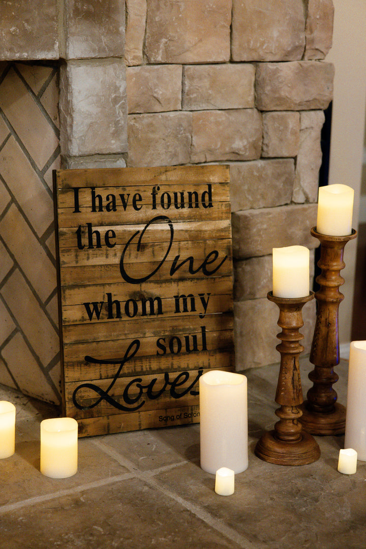 Rental - Wood Sign