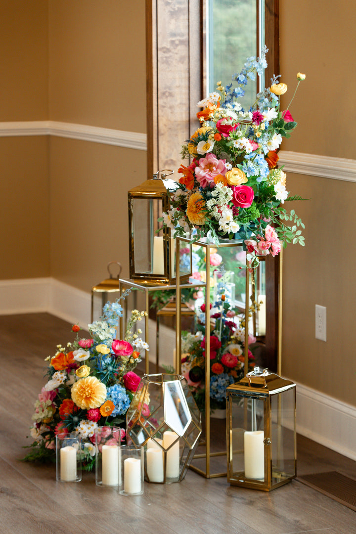 Rental - Gold Frame Pedestal Set of 4