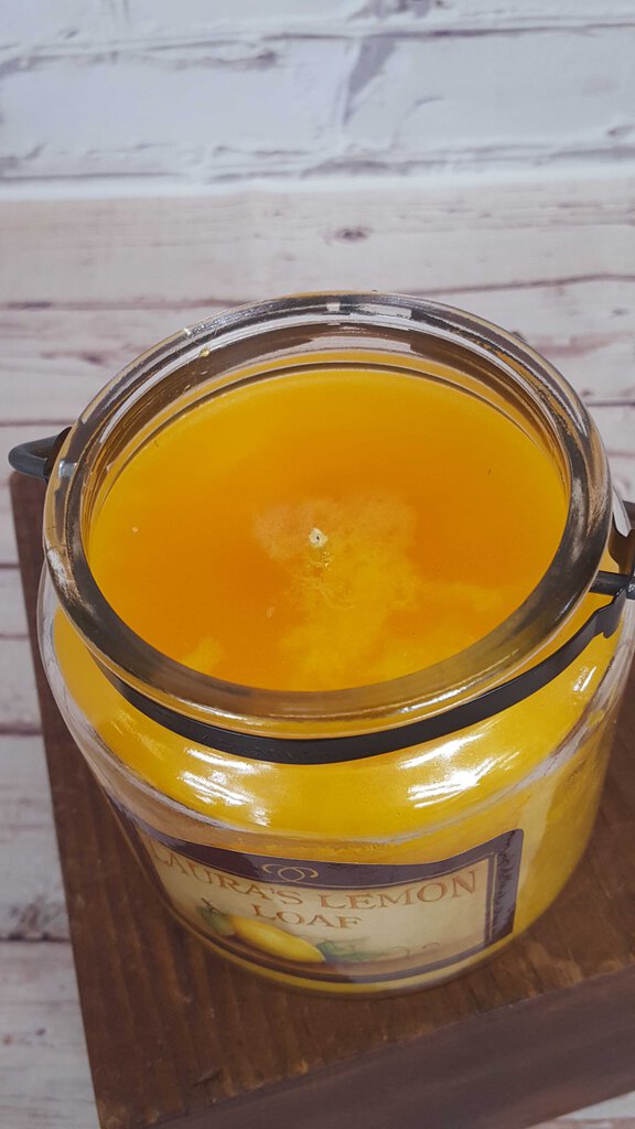 Laura's Lemon Loaf - Classic Jar Candle - 16oz JLL-16